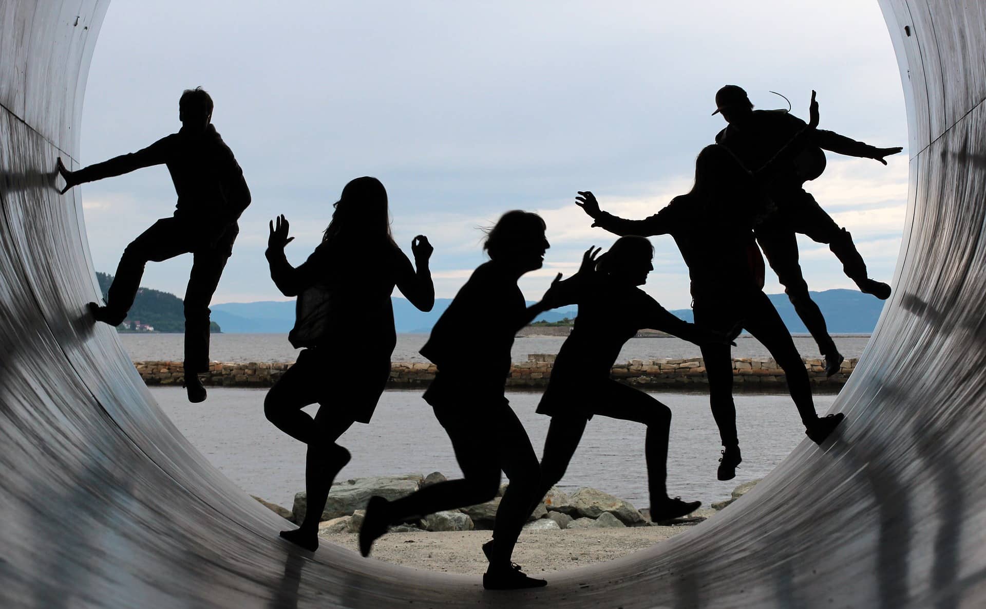 friendship_Pixabay_766_1920_compressee